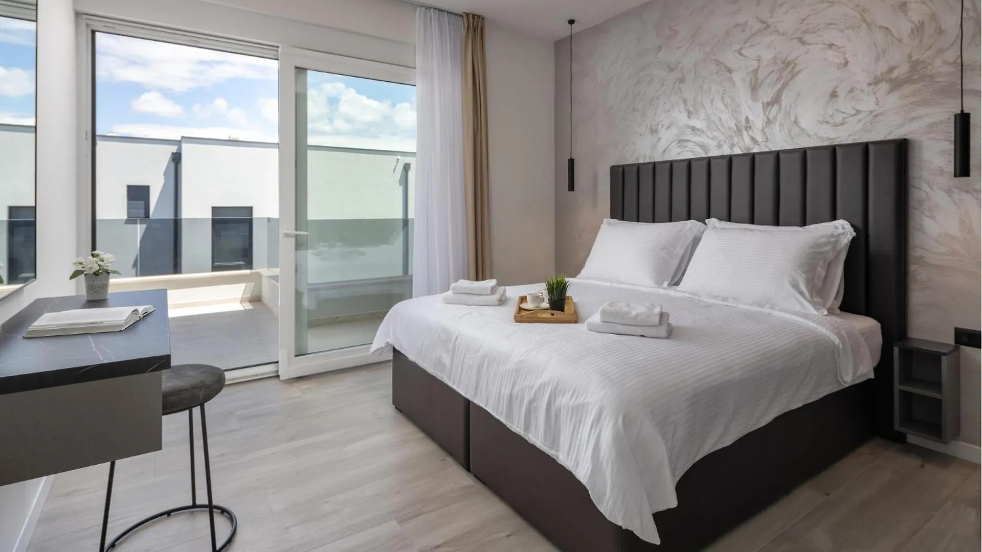 Awesome Home In Nin With House Sea View Holiday home