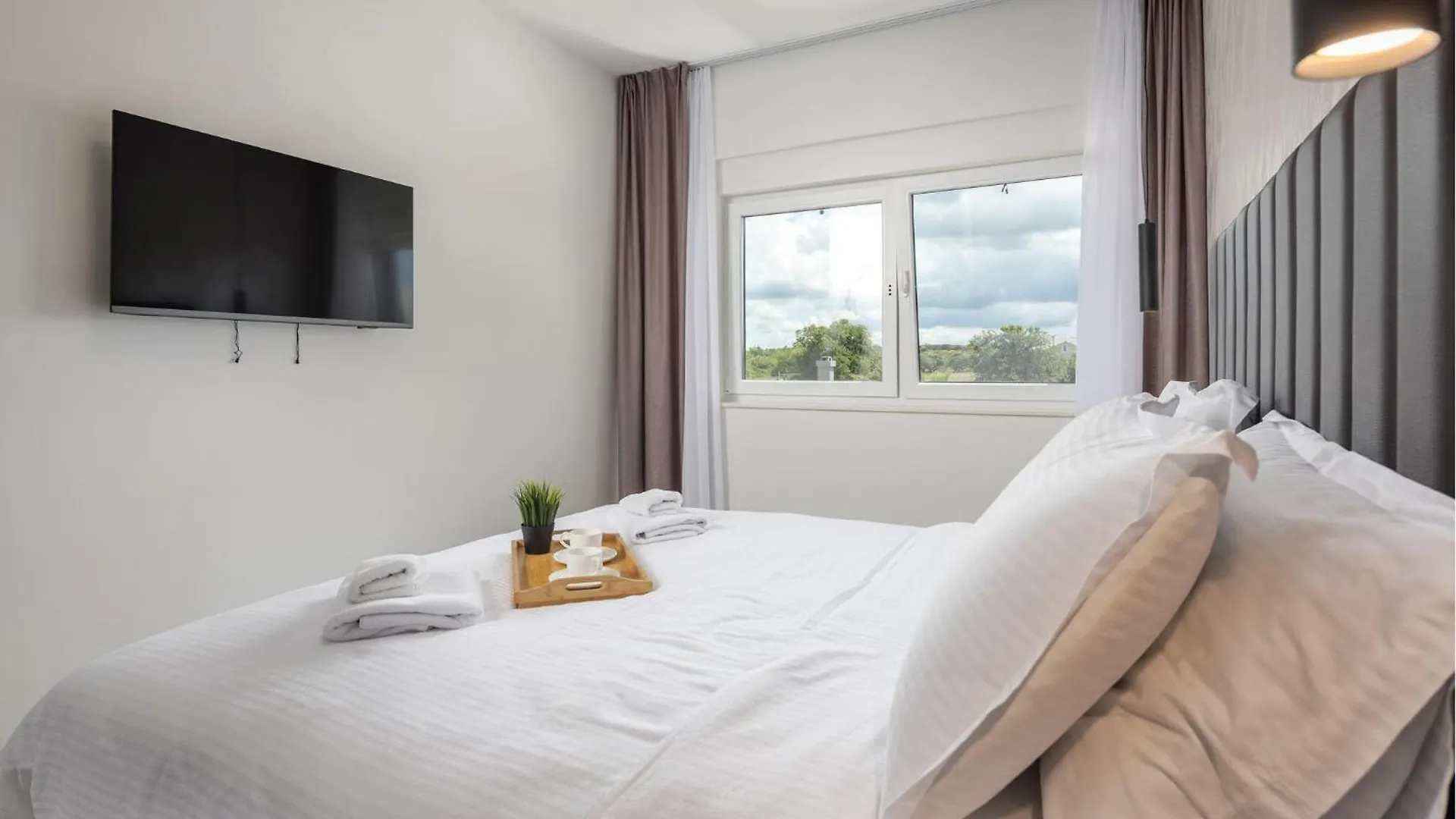 Holiday home Awesome Home In Nin With House Sea View